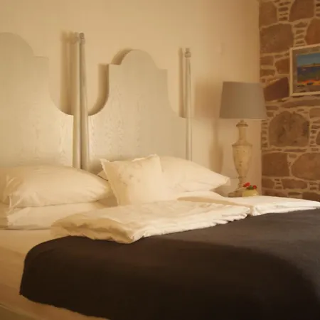 Konukevi Cunda Lena 2*