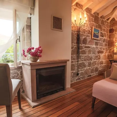 Vendégház Cunda Lena 2*