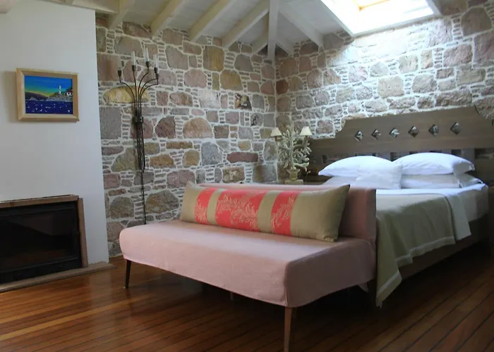 Pensión Cunda Lena 2*