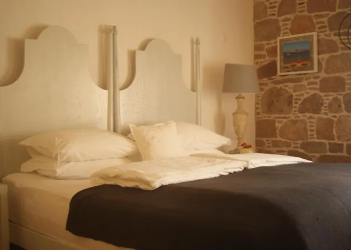 Pensión Cunda Lena 2*